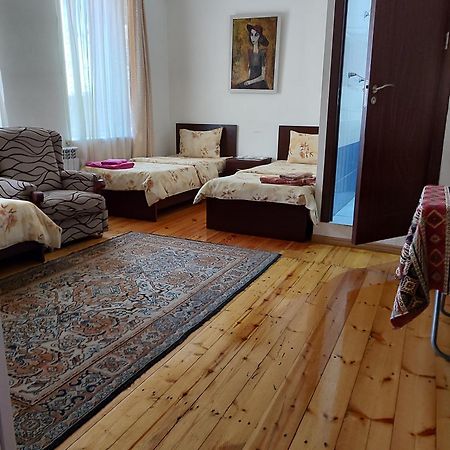 Bonjour House Ξενοδοχείο Γιερεβάν Εξωτερικό φωτογραφία
