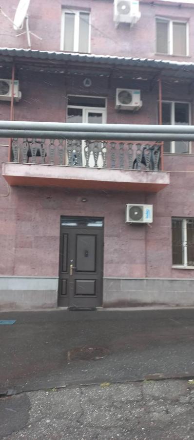 Bonjour House Ξενοδοχείο Γιερεβάν Εξωτερικό φωτογραφία