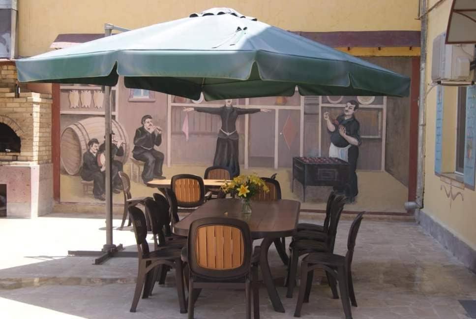 Bonjour House Ξενοδοχείο Γιερεβάν Εξωτερικό φωτογραφία